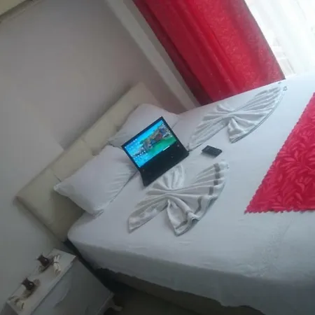 בית אירוח Rotana *